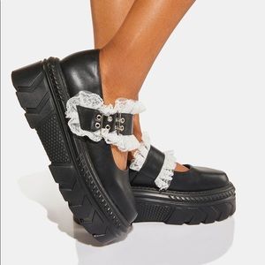 NWOT Koi Footwear Mary Janes Lace Trim Black Platform Shoes